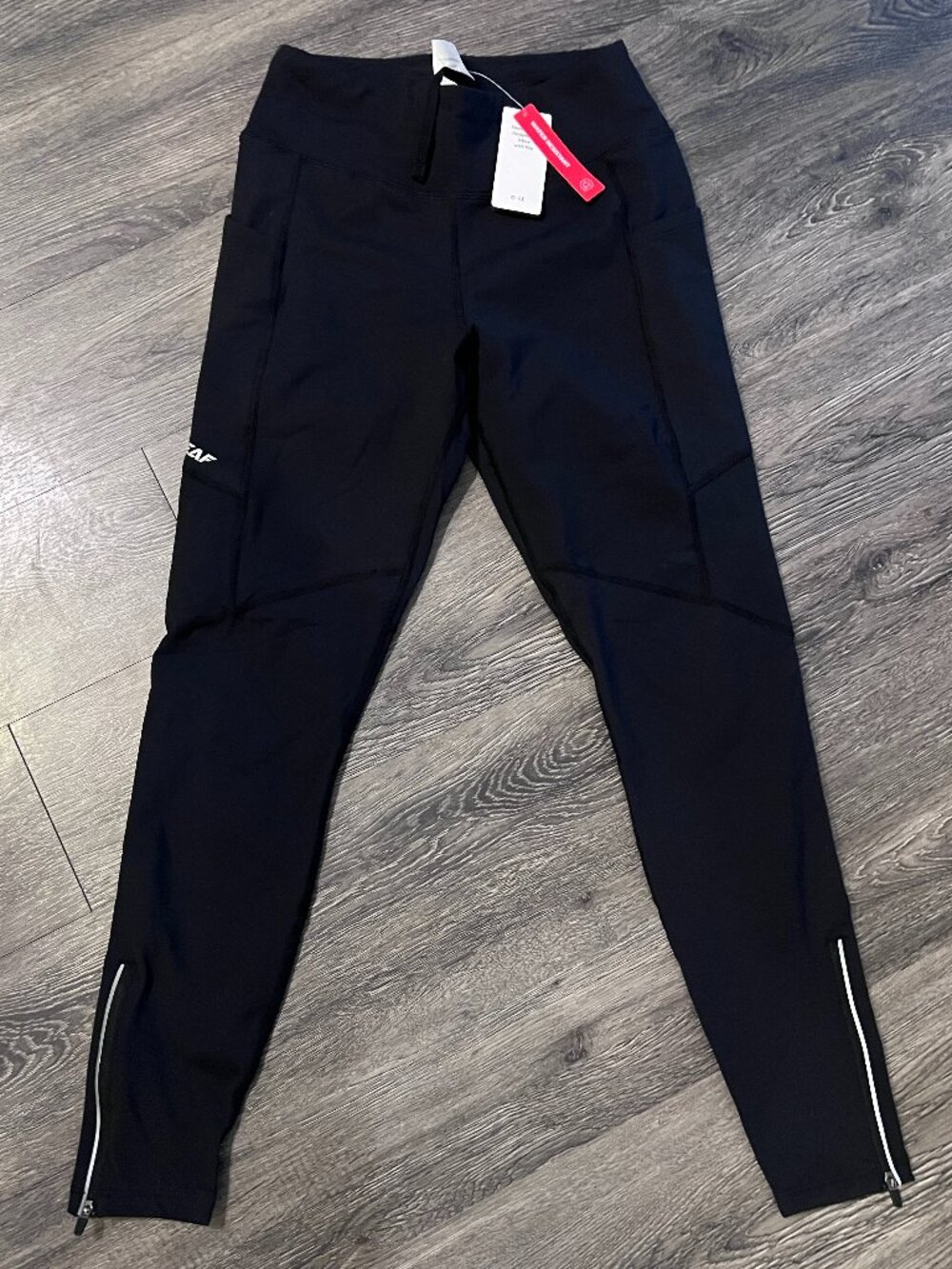 BALEAF Black High-Waisted Athletic Leggings with Zipper Hem Size S